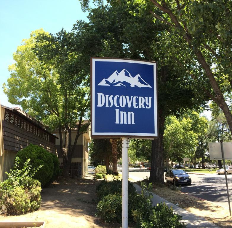Discovery Inn Modesto Bagian luar foto